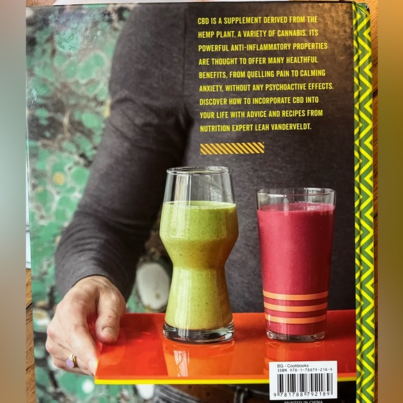THE CBD KITCHEN Recipe Book- OVER 50 PLANT-BASED CBD/HEMP Food, Skincare RECIPES - Picture 5 of 15